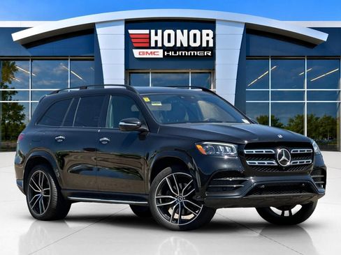 Used 2021 Mercedes-Benz GLS 580 4MATIC image 2