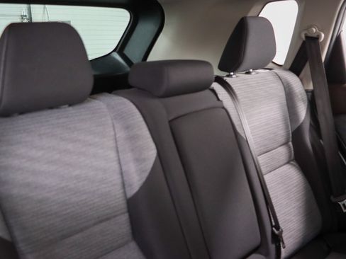 Used 2023 Nissan Rogue SV FWD image 27