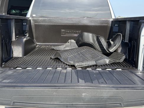 Used 2023 Chevrolet Silverado 1500 Custom RWD image 22