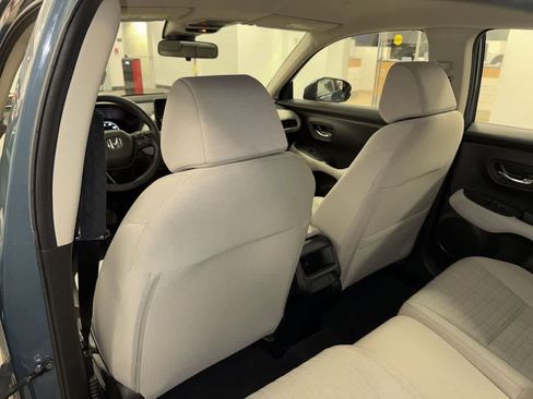 Used 2023 Honda HR-V LX image 26