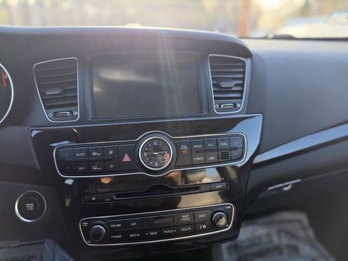 Used 2014 Kia Cadenza Limited image 23