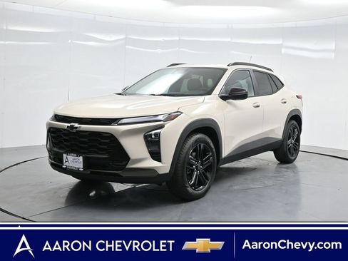 New 2026 Chevrolet Trax ACTIV w/ Driver Confidence Package FWD image 1