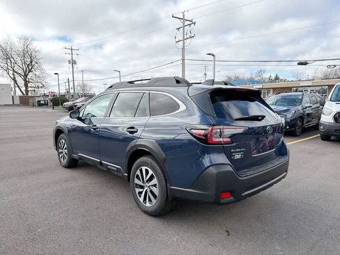 Certified 2025 Subaru Outback Premium image 11