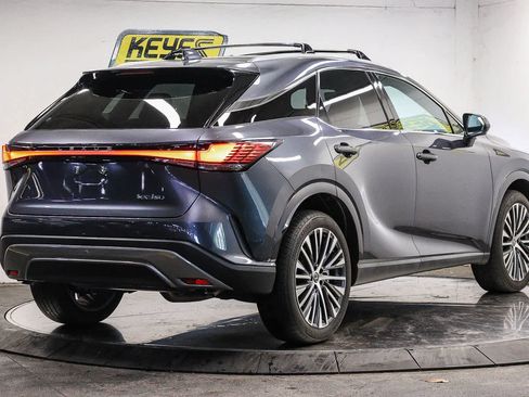 Used 2024 Lexus RX 350 Premium Plus w/ Accessory Package (Z1) FWD image 4