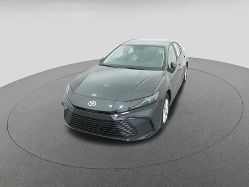 New 2026 Toyota Camry LE image 16