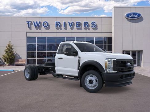 New 2026 Ford F550 4x4 Regular Cab Super Duty image 7