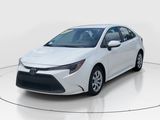Used 2022 Toyota Corolla LE image 4