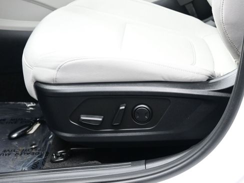 Certified 2026 Hyundai Tucson SEL FWD image 11