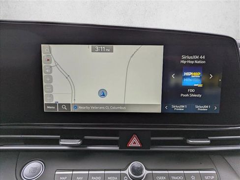 New 2026 Hyundai Elantra Limited image 17