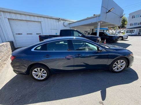 Used 2022 Chevrolet Malibu LT FWD image 6
