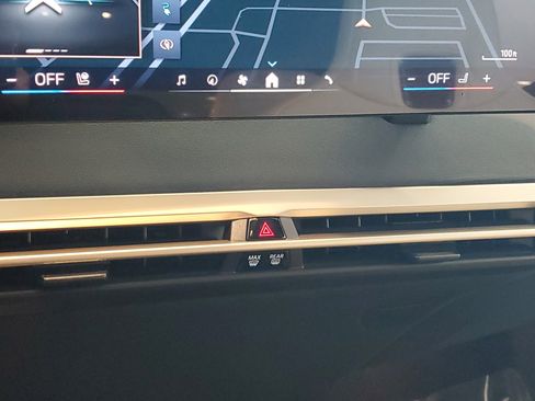 New 2026 BMW iX xDrive45 image 25