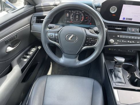 Used 2023 Lexus ES 350 w/ Premium Package FWD image 13