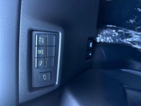 New 2025 MAZDA CX-5 AWD 2.5 S w/ Preferred Package image 32