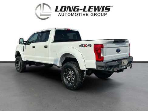Used 2017 Ford F250 XLT image 4