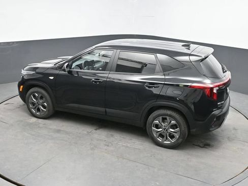 Used 2024 Kia Seltos LX AWD/4WD image 28