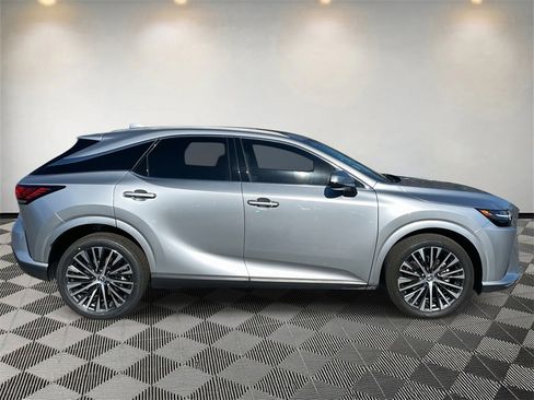 Used 2023 Lexus RX 350 Premium Plus image 2