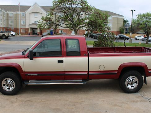Used 1992 GMC Sierra 2500 4x4 Extended Cab image 12