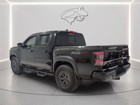 Used 2023 Nissan Frontier PRO-4X w/ Pro Convenience Package AWD/4WD image 3