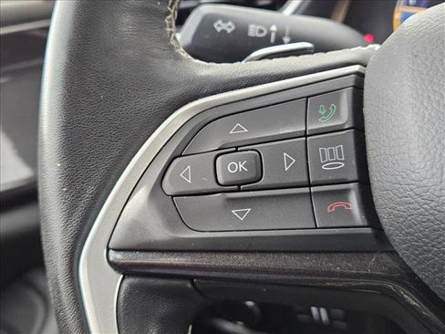 Used 2022 Jeep Grand Cherokee L Laredo w/ Luxury Tech Group I AWD/4WD image 21