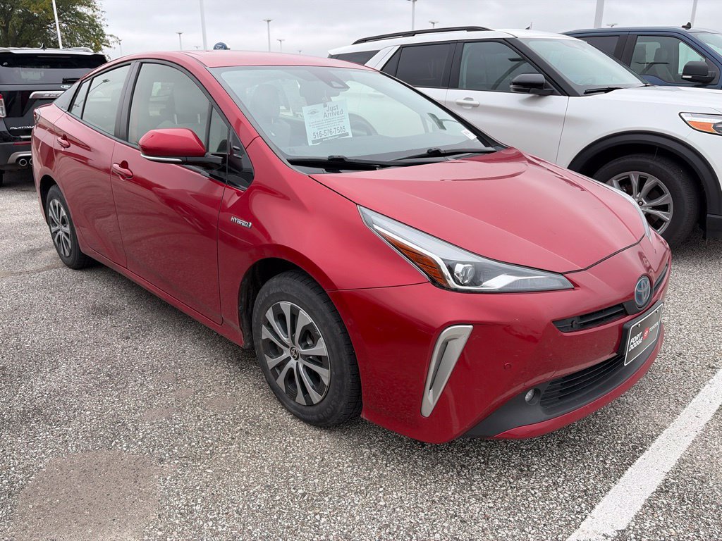 Used 2020 Toyota Prius LE AWD/4WD image 6