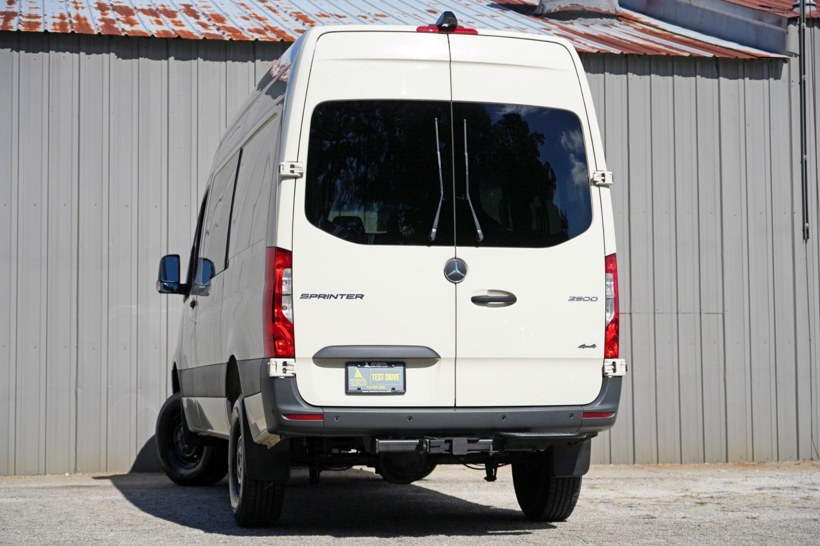 Used 2021 Mercedes-Benz Sprinter 2500 w/ Comfort Plus Package image 6