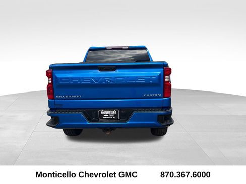 Used 2022 Chevrolet Silverado 1500 Custom image 4