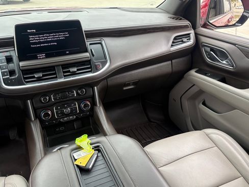 Used 2021 Chevrolet Tahoe LT image 13