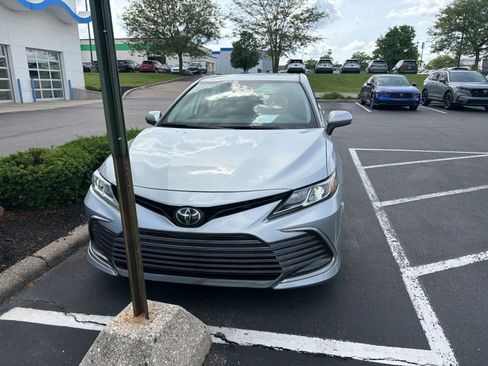 Used 2023 Toyota Camry LE FWD image 17