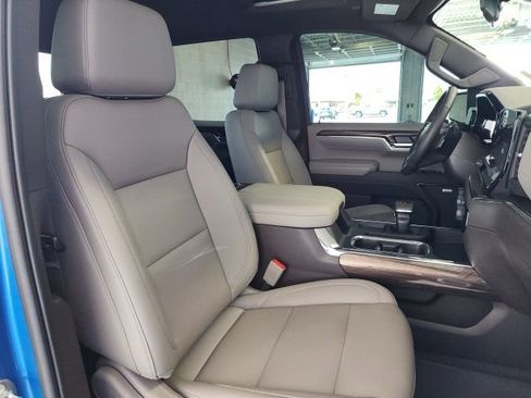 Certified 2024 Chevrolet Silverado 1500 LT Trail Boss w/ LT Trail Boss Premium Package image 17