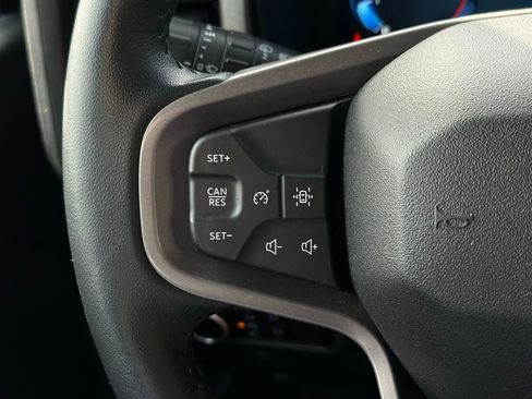 Used 2025 Ford Bronco Big Bend image 24