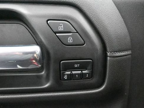 Used 2022 Chevrolet Silverado 1500 High Country AWD/4WD image 18