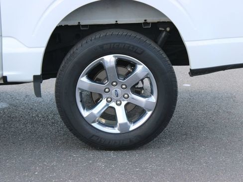Used 2022 Ford F150 XLT w/ Equipment Group 302A High AWD/4WD image 19