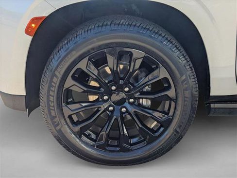 Used 2021 GMC Yukon Denali w/ Denali Ultimate Package image 24