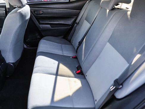 Used 2014 Toyota Corolla S image 7