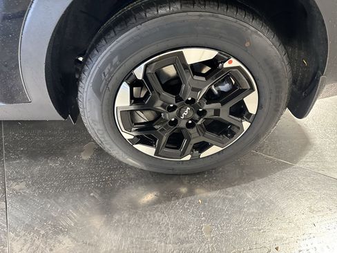 New 2026 Kia Sorento S image 12