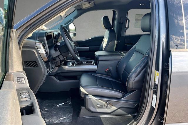 New 2026 Ford F350 Lariat w/ Black Appearance Package AWD/4WD image 8