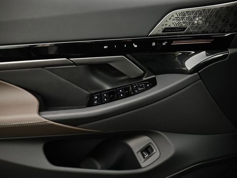 New 2026 BMW 530i w/ Executive Package RWD image 14