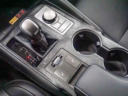 Used 2026 Lexus IS 350 F Sport RWD image 21