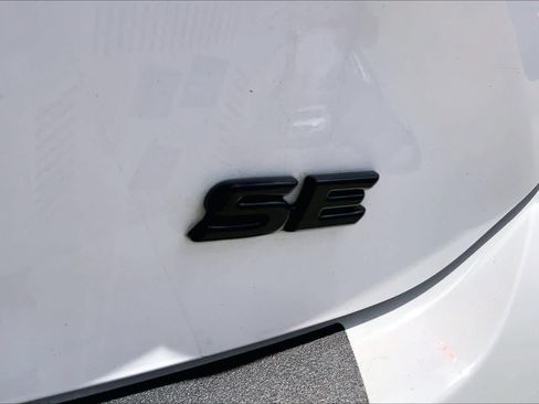 Used 2025 Toyota Camry SE w/ Multimedia Upgrade Package FWD image 10