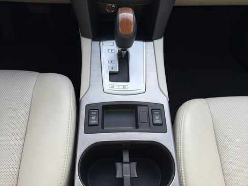 Used 2014 Subaru Outback 2.5i Limited image 28