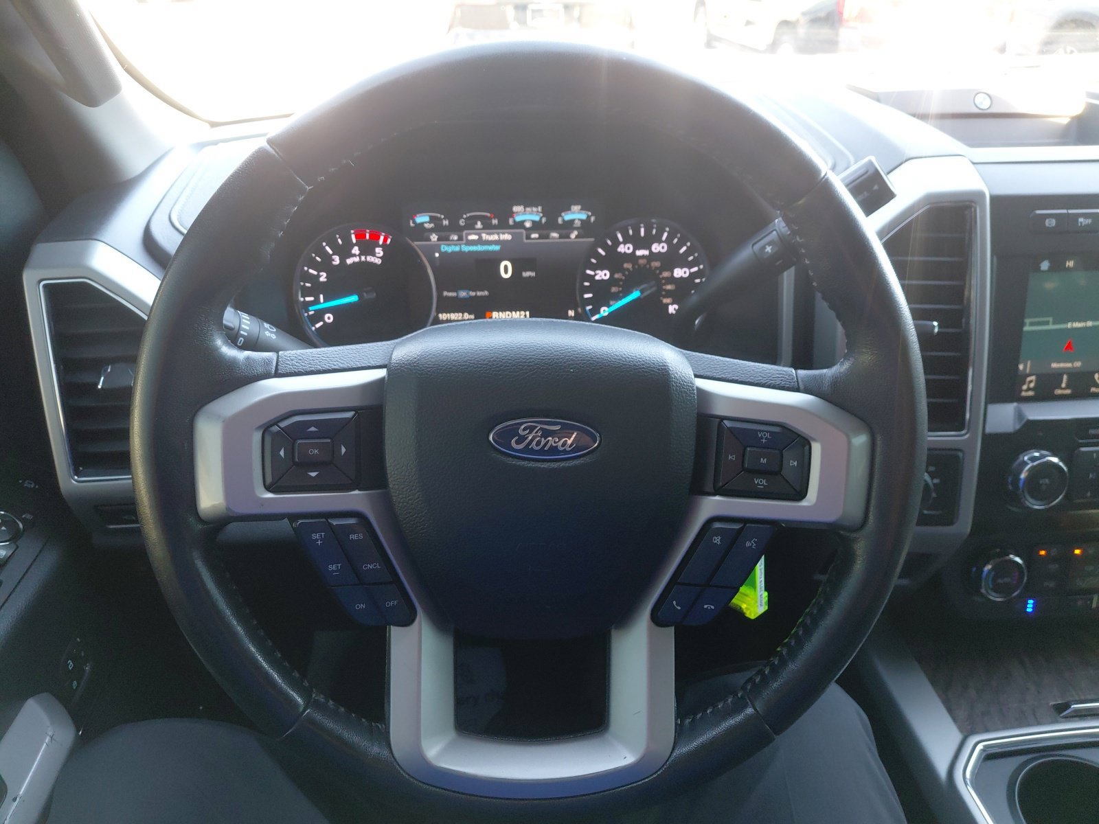 Used 2019 Ford F350 Lariat w/ Lariat Value Package AWD/4WD image 40