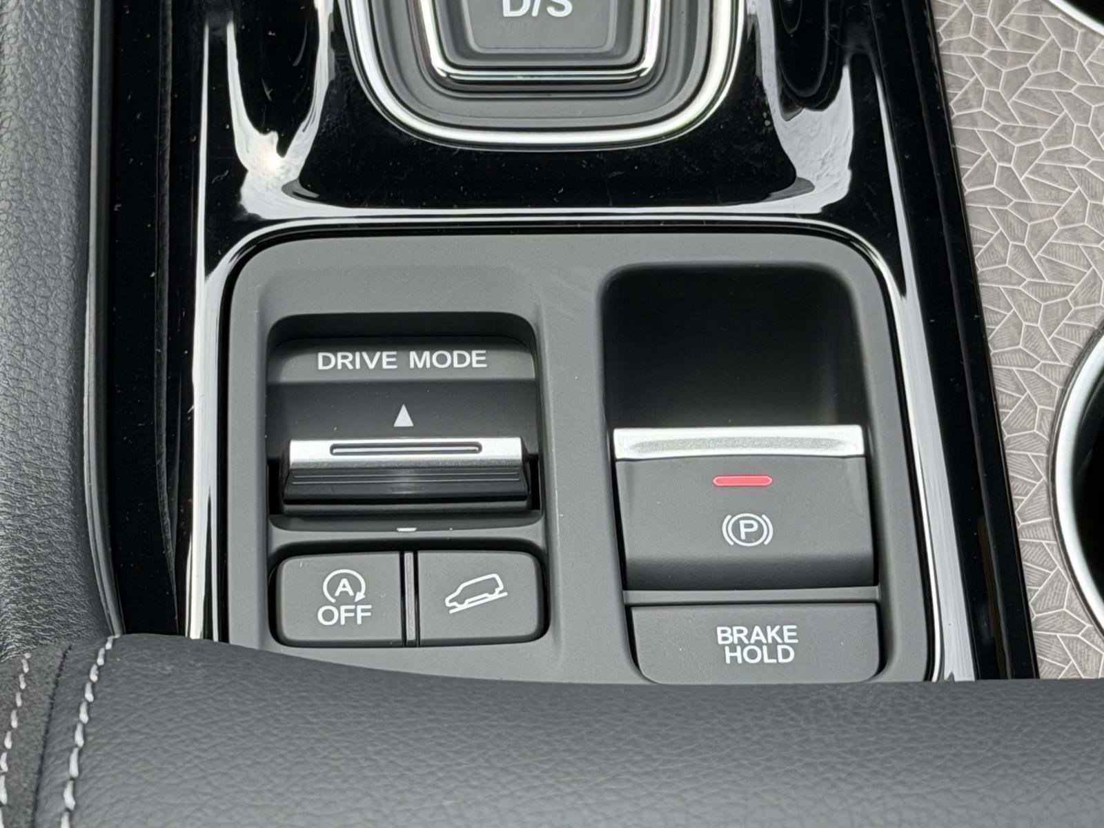 New 2026 Honda Pilot Elite image 16