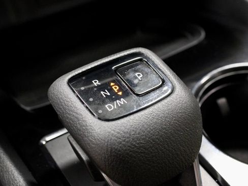 Certified 2023 Nissan Rogue SV FWD image 31