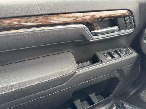 Used 2025 Chevrolet Silverado 1500 LT w/ Work Truck Package image 25