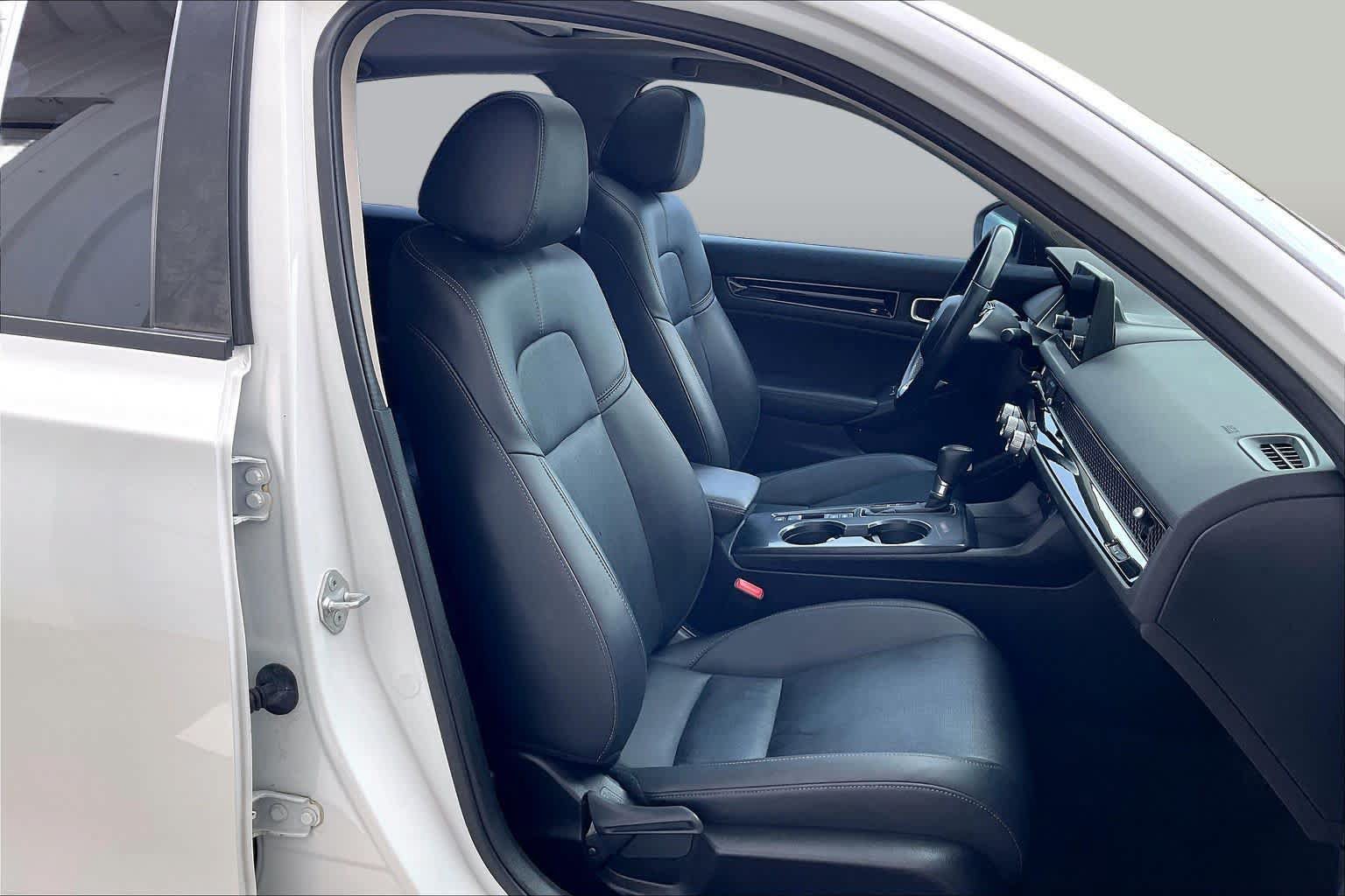 Used 2023 Honda Civic EX-L image 9