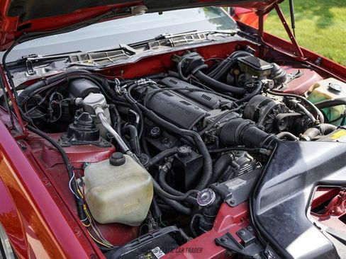Used 1988 Chevrolet Camaro LT RWD image 25