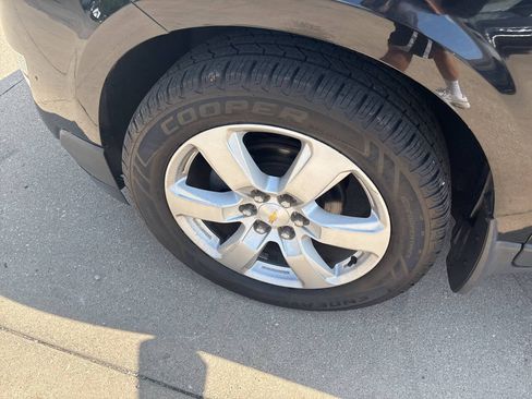 Used 2016 Chevrolet Traverse LT w/ Style and Technology Package AWD/4WD image 8