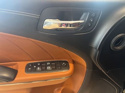 Used 2022 Dodge Charger SRT Hellcat w/ Harman/Kardon Audio Group RWD image 5