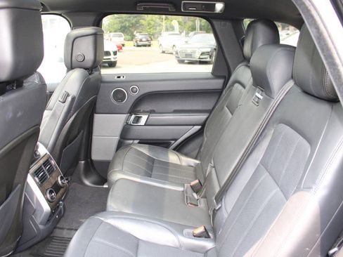 Used 2018 Land Rover Range Rover Sport HSE AWD/4WD image 20