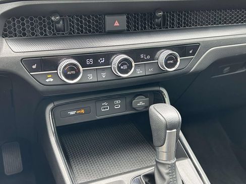 Used 2024 Honda CR-V EX image 24